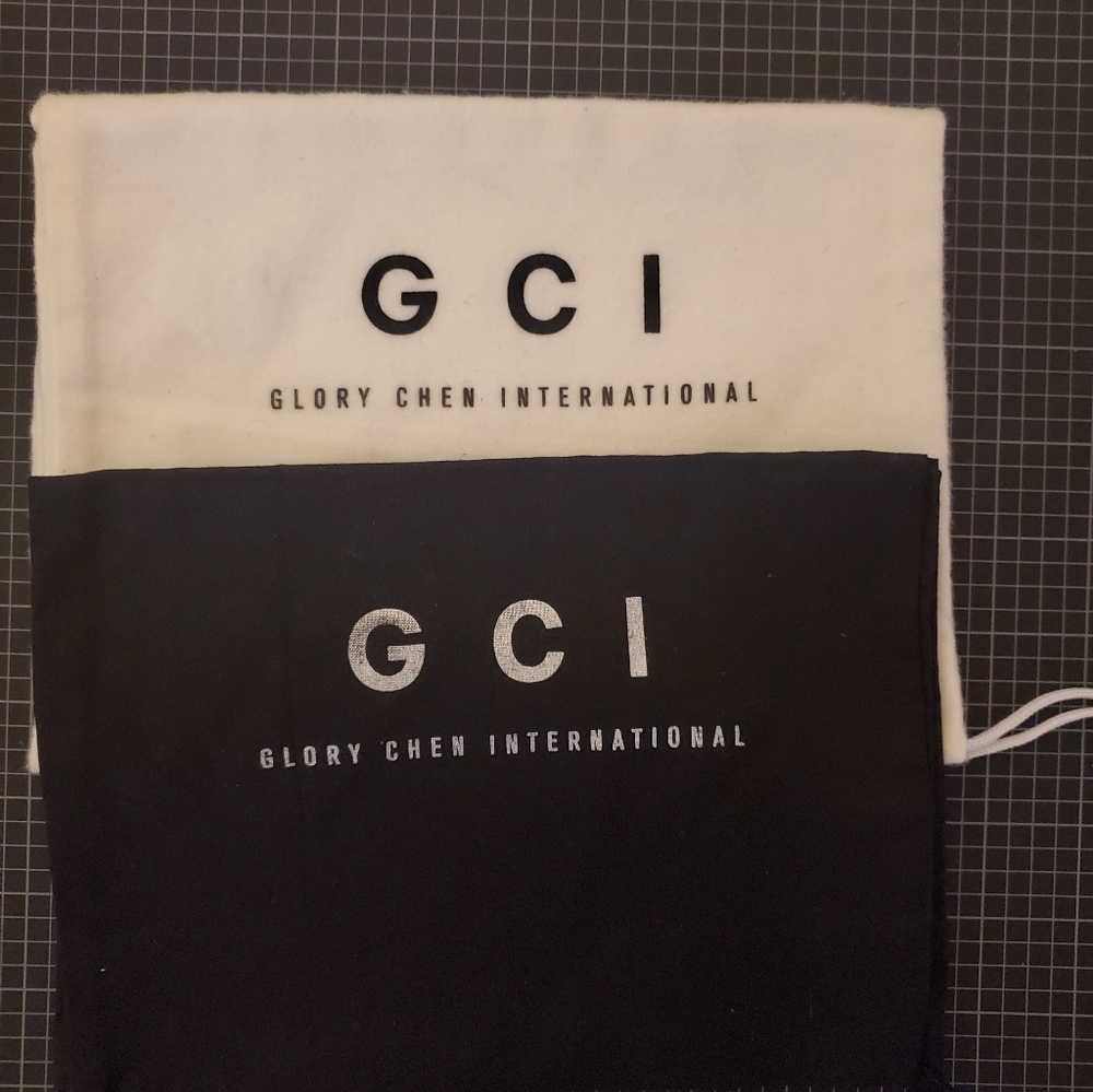 Glory Chen Int'l Set/2 Dust bag EUC - Picture 2 of 7